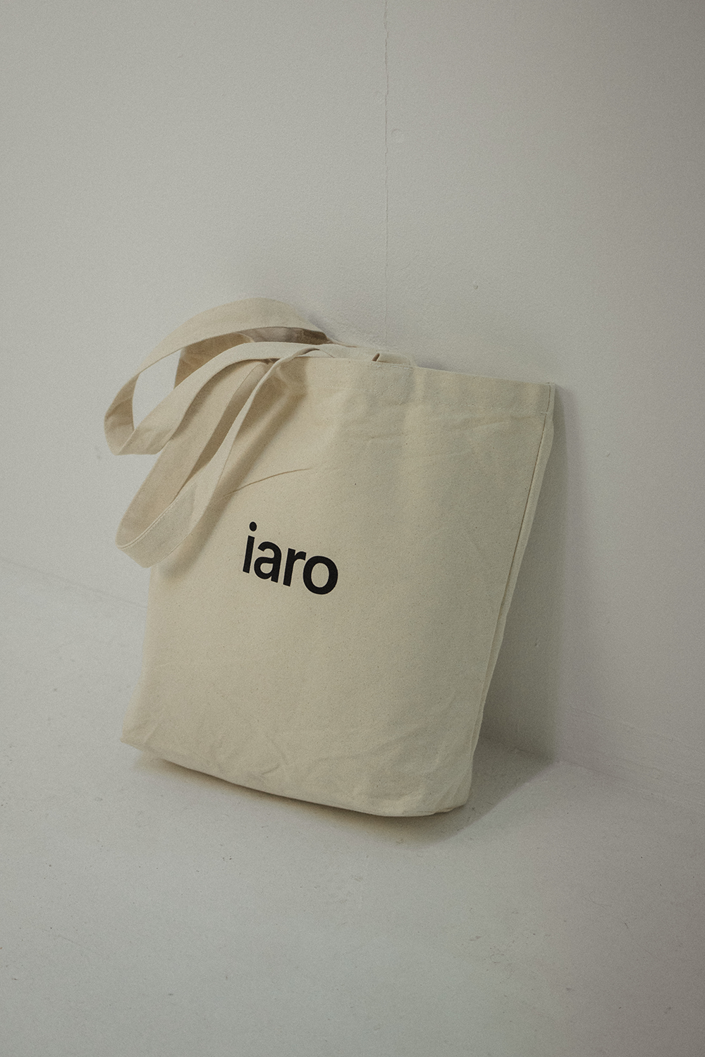 iaro Tote Bag